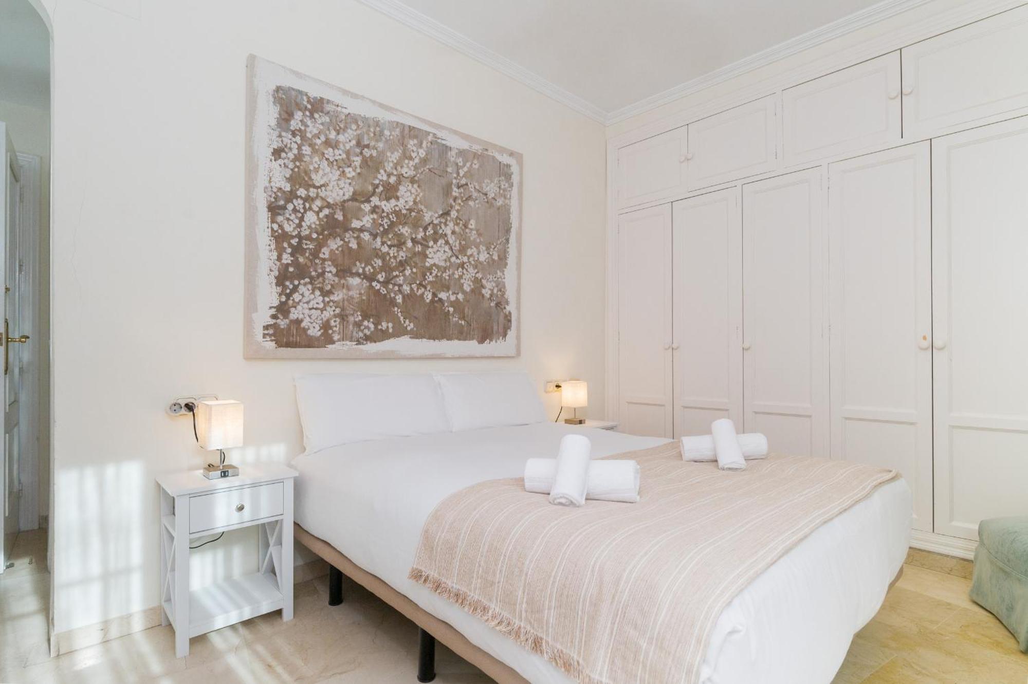 Wide With Terrace & Parking- 3Bd 2Bth- Alfalfa Sevilla Exteriör bild
